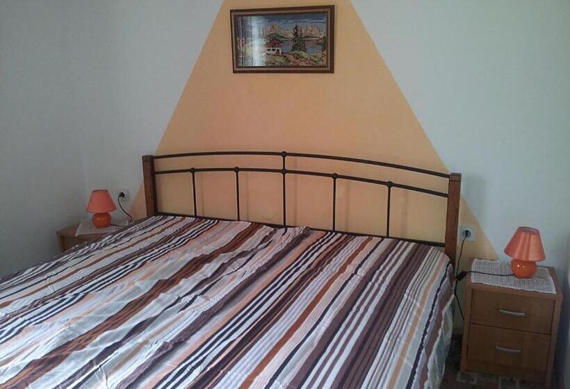 پانسیون Apartments And Rooms Oasis Of Peace