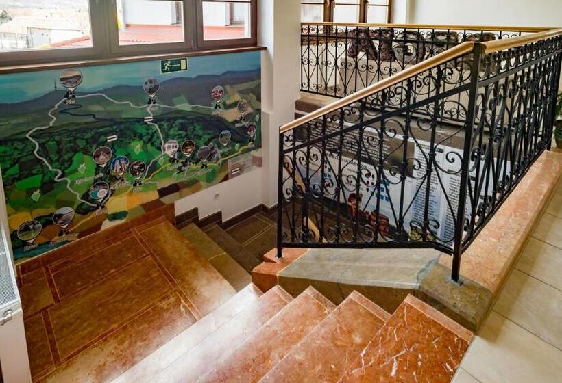 ペンション Brigadéros Vendégház