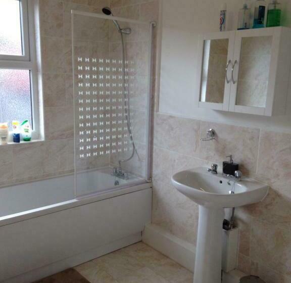 膳宿费 Carfax House