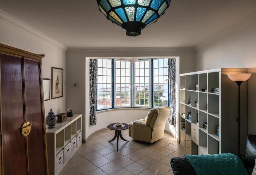 پانسیون Casa Das Conchas