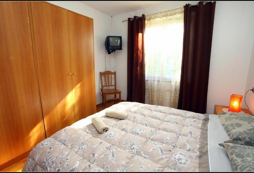 پانسیون Champagne Apartments Portorož Vp