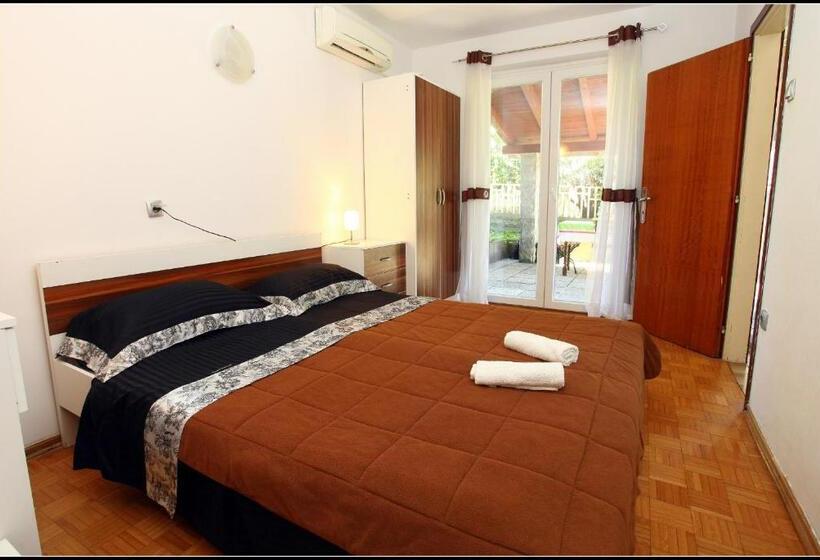 پانسیون Champagne Apartments Portorož Vp