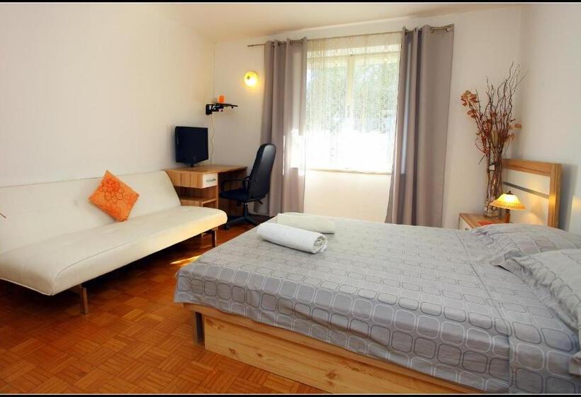 پانسیون Champagne Apartments Portorož Vp