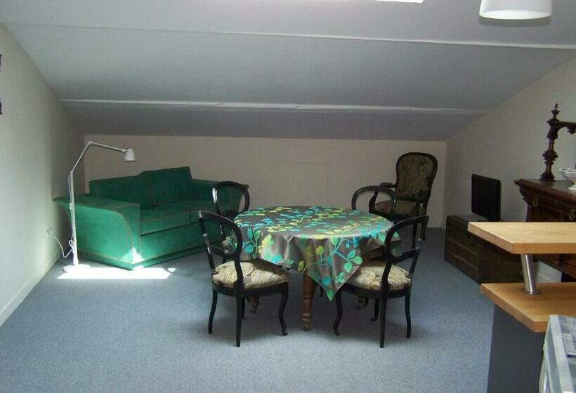 بنسيون Gite Le Sorgho