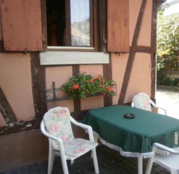 بنسيون Gites Petermann