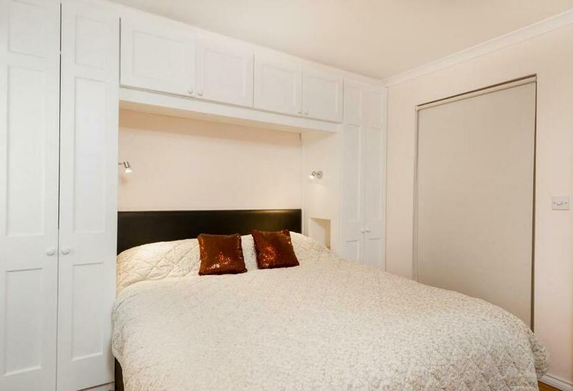 Пансион Henley On Thames Studio Apartment