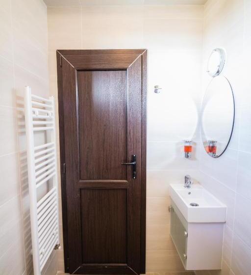 بنسيون Kassandrova Guest House & Spa