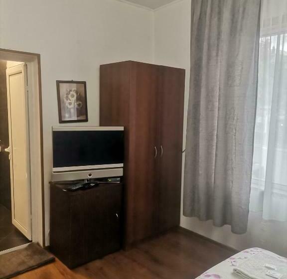 펜션 Teodora House