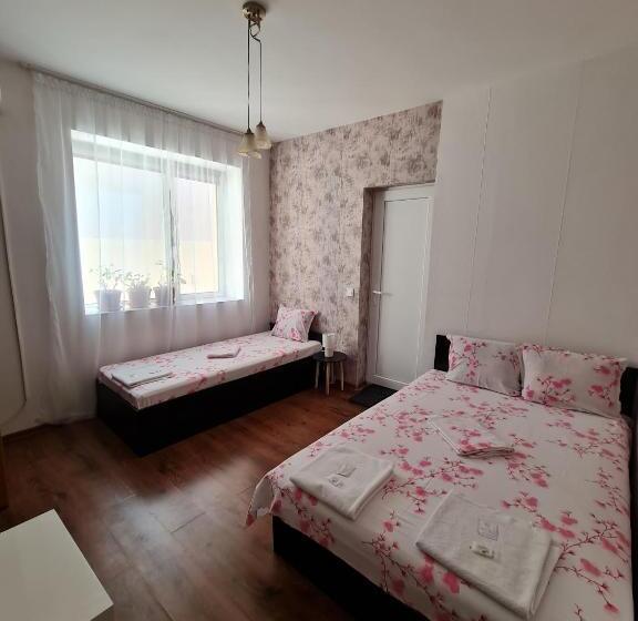 펜션 Teodora House