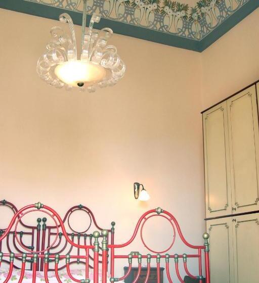 بنسيون Villa Maria