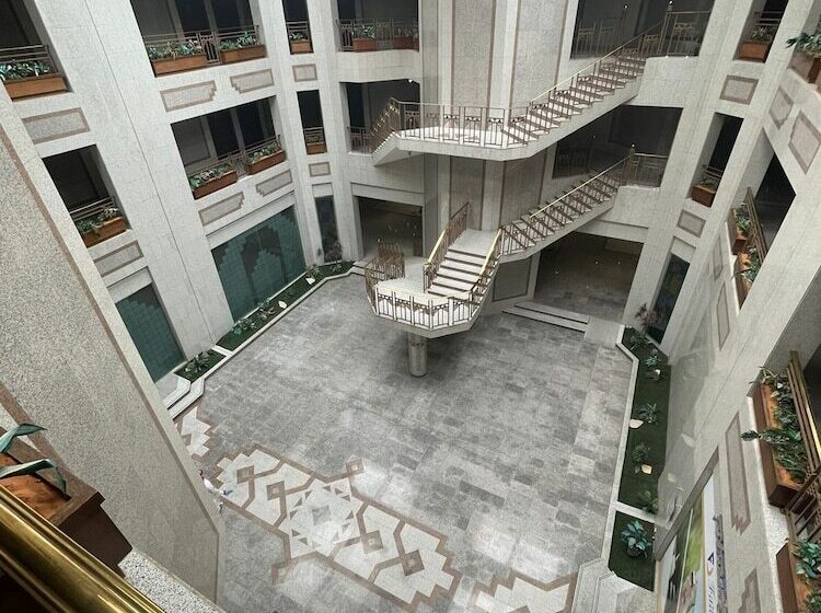 Al Diafah Hotel Suites