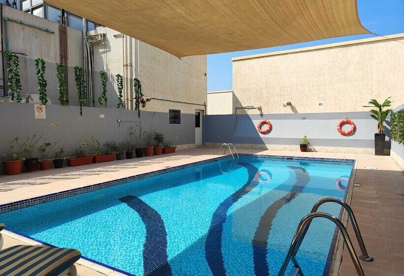 Al Raya Hotel Apartments