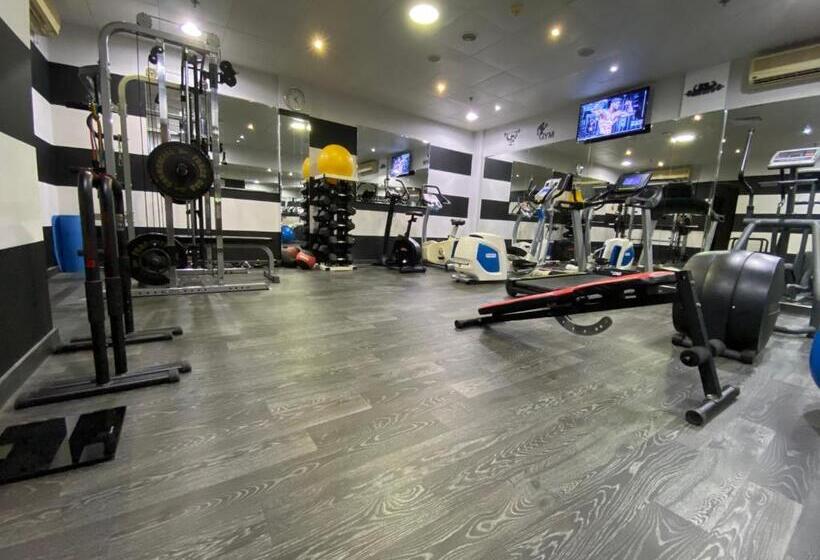 Auris Boutique Hotel Apartments, Al Barsha   At The Mall