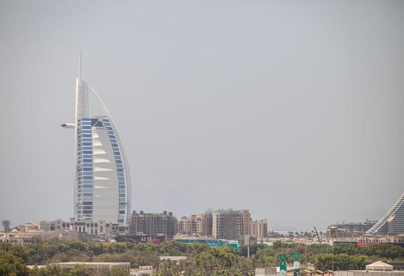 Auris Boutique Hotel Apartments, Al Barsha   At The Mall