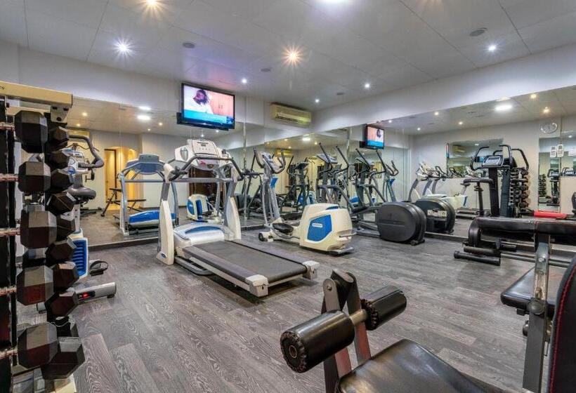 Auris Boutique Hotel Apartments, Al Barsha   At The Mall