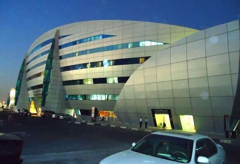 Отель Al Jazira Club