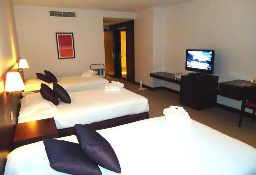 فندق Al Jazira Club