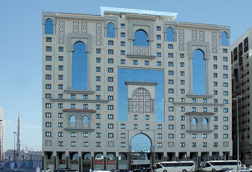 בית מלון כפרי Al Madinah Harmony