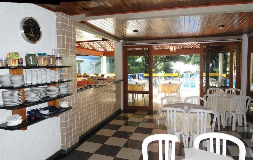 ホテル America Praia Flat