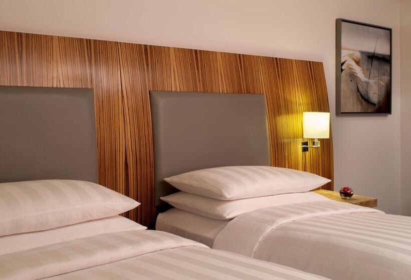 Отель Andaz Capital Gate Abu Dhabi, By Hyatt