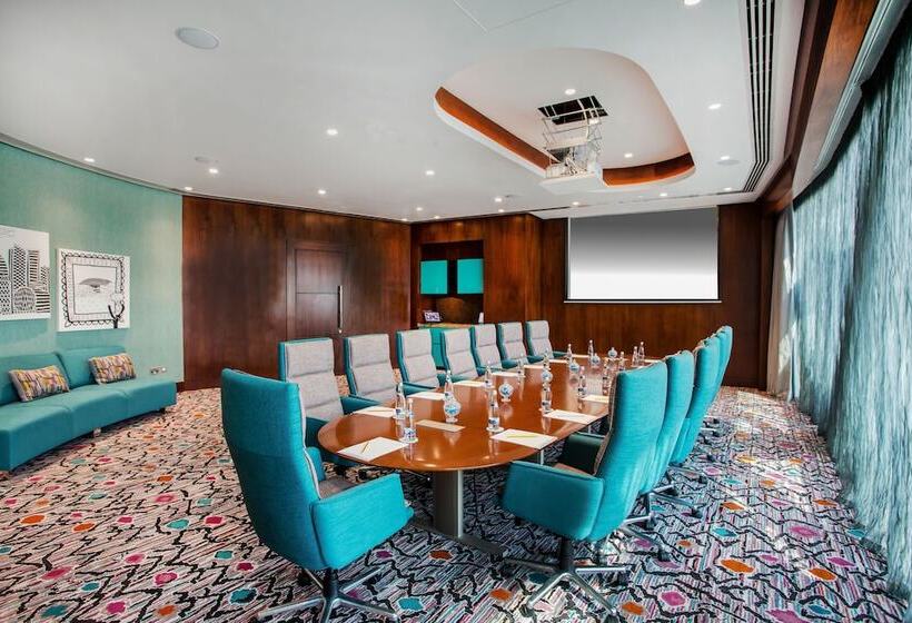 Отель Andaz Capital Gate Abu Dhabi, By Hyatt