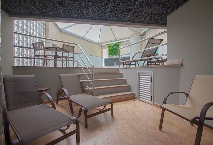 Отель Belo Horizonte Plaza