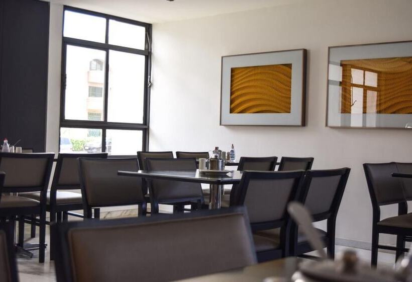 ホテル Bittar Inn