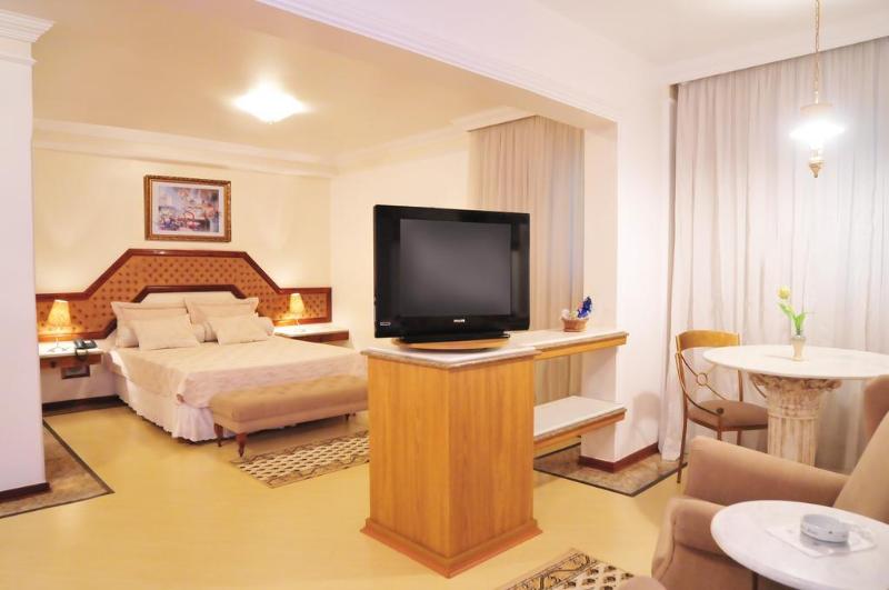 בית מלון כפרי Cedro