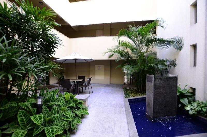 בית מלון כפרי Cedro