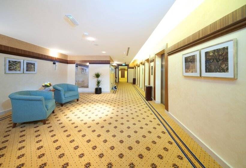 ホテル City Seasons Al Hamra