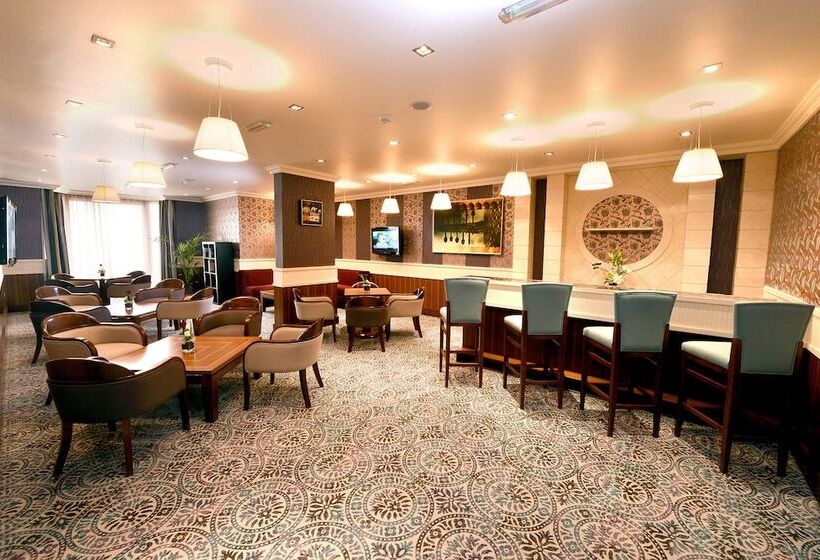 ホテル City Seasons Al Hamra