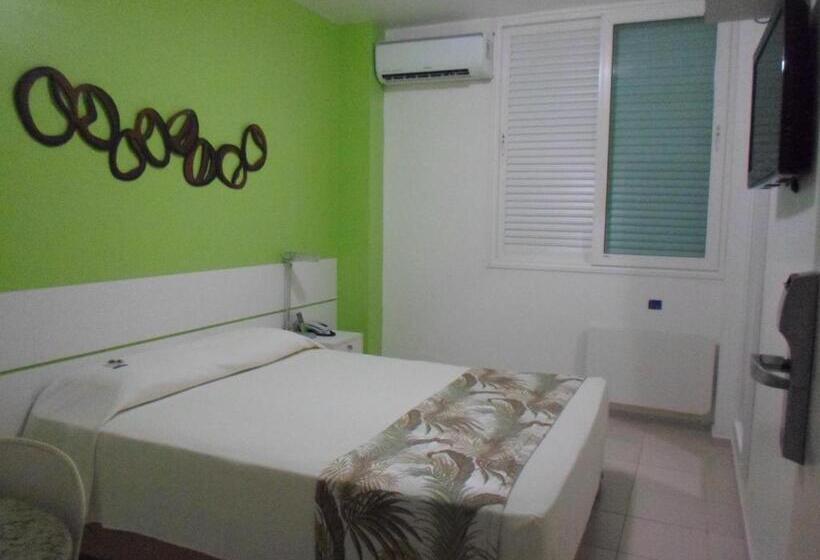 ホテル Coqueiro Express