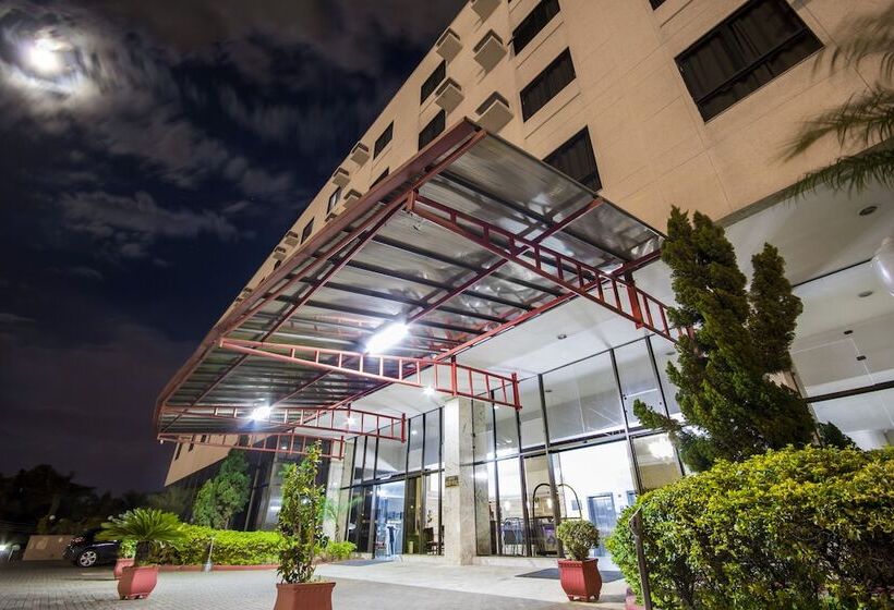 ホテル Dan Inn Campinas Anhanguera