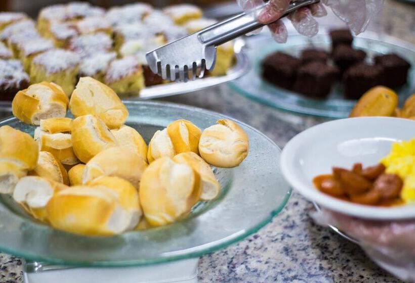 호텔 Dan Inn Poços De Caldas A Melhor Localização Do Centro