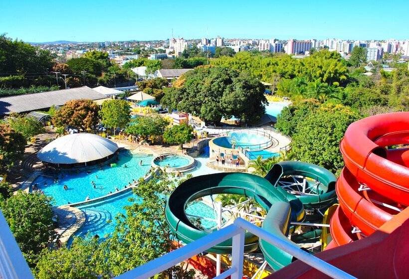 בית מלון כפרי Diroma Exclusive  Bvtur