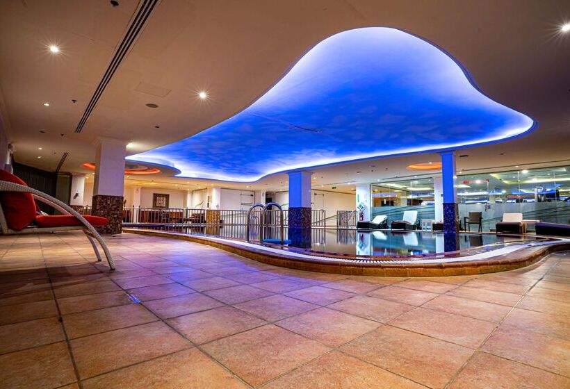 Doubletree By Hilton Hotel Dhahran