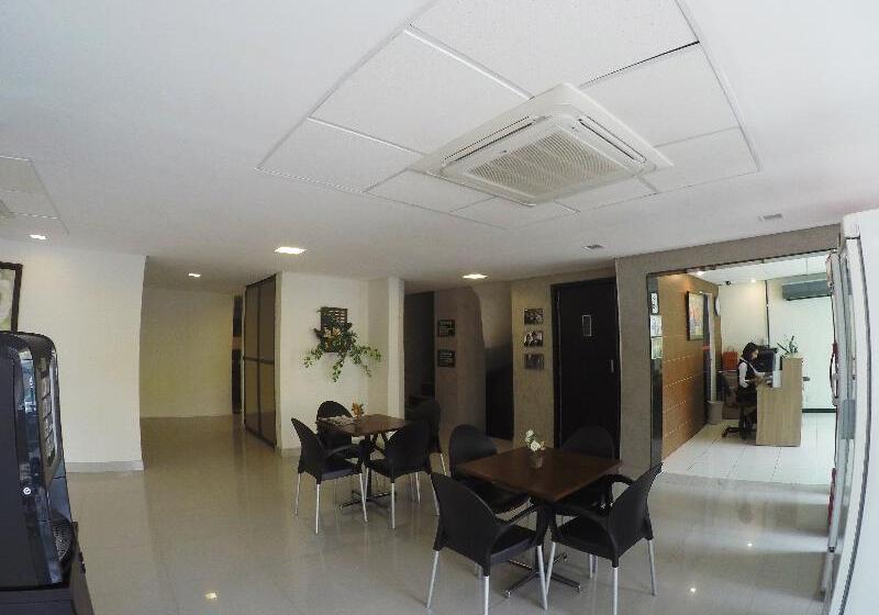 Dublê Hotel The Original