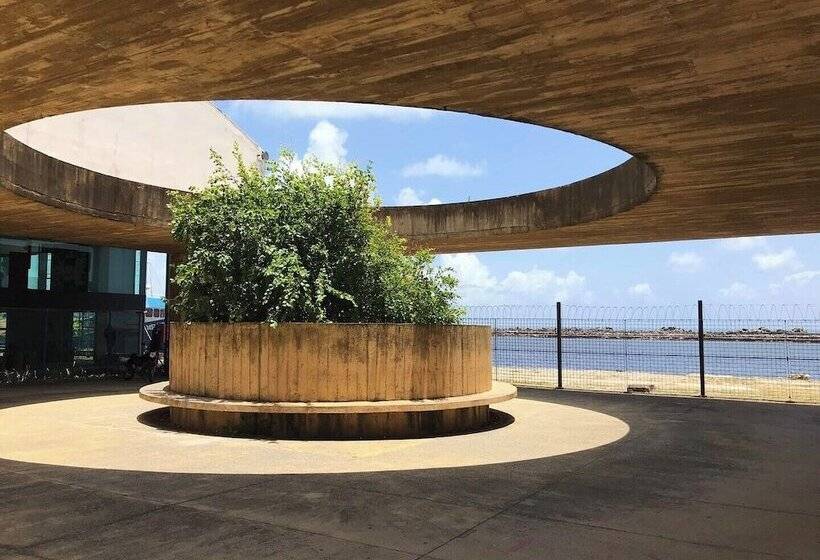 Dublê Hotel The Original