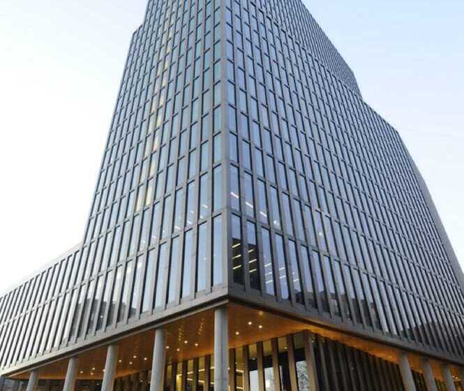 酒店 Empire Riverside