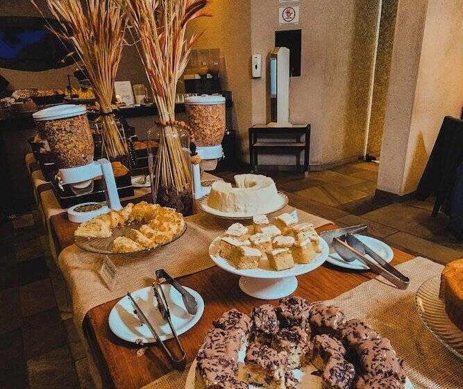 Ferraretto Guarujá Hotel & Spa