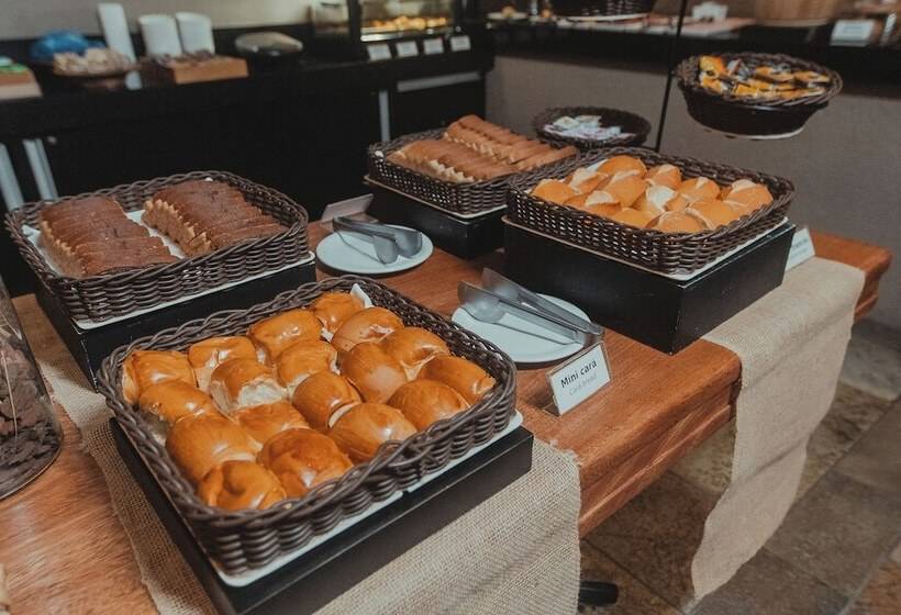 Ferraretto Guarujá Hotel & Spa