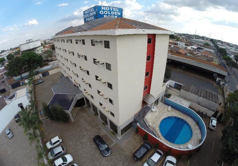 ホテル Golden Park Uberaba