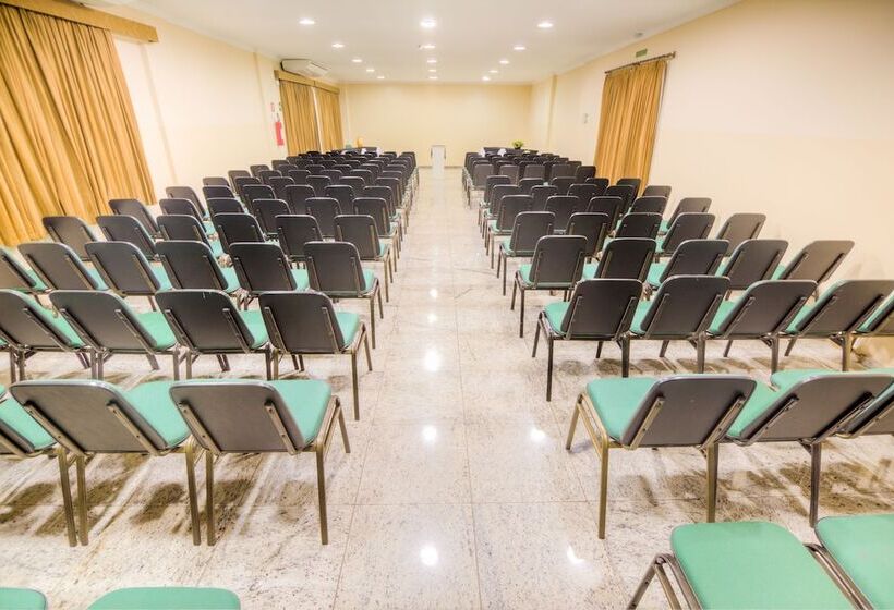 ホテル Golden Park Uberaba