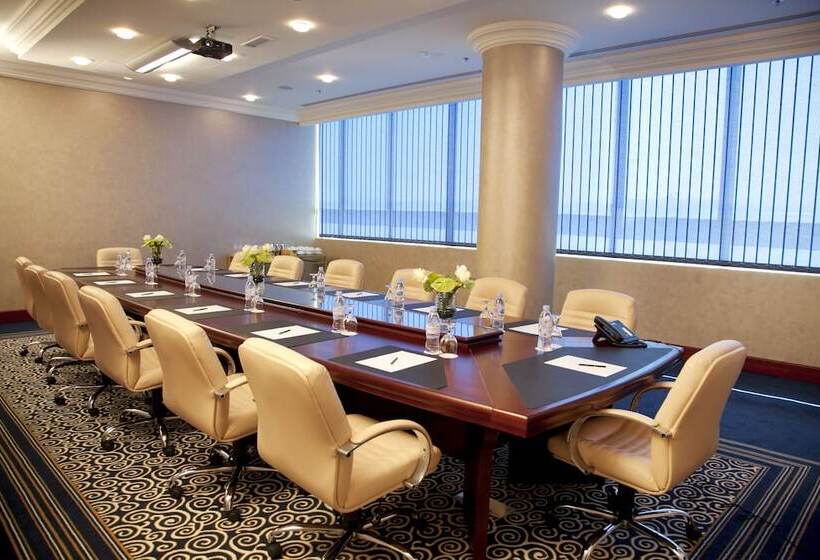 Grand Excelsior Hotel Al Barsha