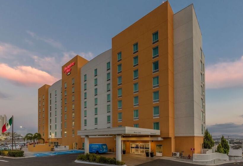 Отель Hampton Inn By Hilton Queretaro Tecnologico