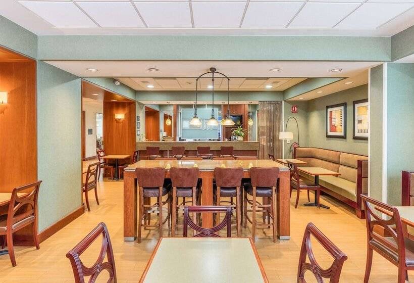 Отель Hampton Inn By Hilton Queretaro Tecnologico