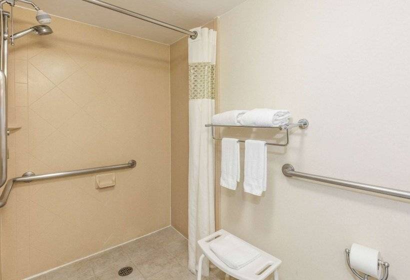 Отель Hampton Inn By Hilton Queretaro Tecnologico