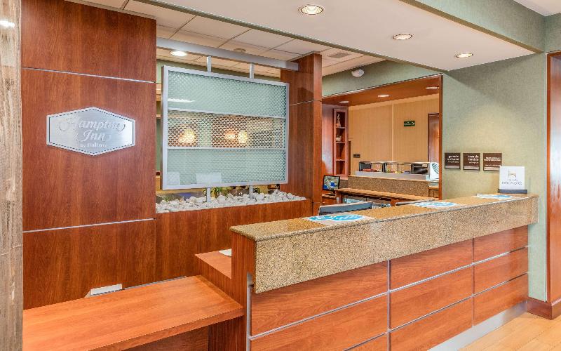 Отель Hampton Inn By Hilton Queretaro Tecnologico