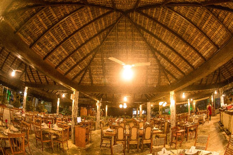 בית מלון כפרי Jardim Atlantico Beach Resort