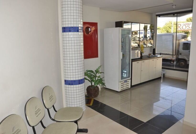 هتل Maestro Express Toledo